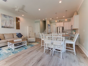 Smart TV - Spacious New Construction Cottage (Gulf Shores)