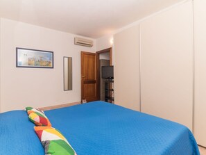1 bedroom, iron/ironing board, travel crib
