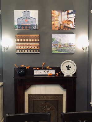 Interior - The Trifecta in Old Louisville (Louisville)