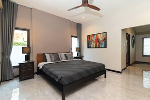 6 Schlafzimmer, Bügeleisen/Bügelbrett, WLAN