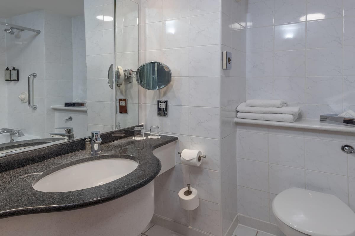 In-room safe, desk, laptop workspace, soundproofing