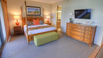 1 sovrum, värdeförvaringsskåp på rummet och strykjärn/strykbräda