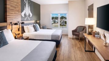 1 habitación, ropa de cama de alta calidad, cubrecamas y escritorio