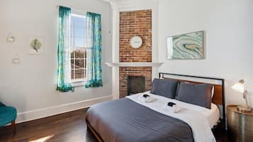 4 habitaciones, tabla de planchar con plancha y wifi gratis