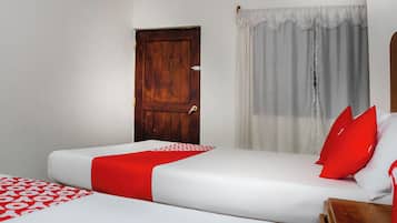 Standard Room, 2 Double Beds | Free WiFi, bed sheets