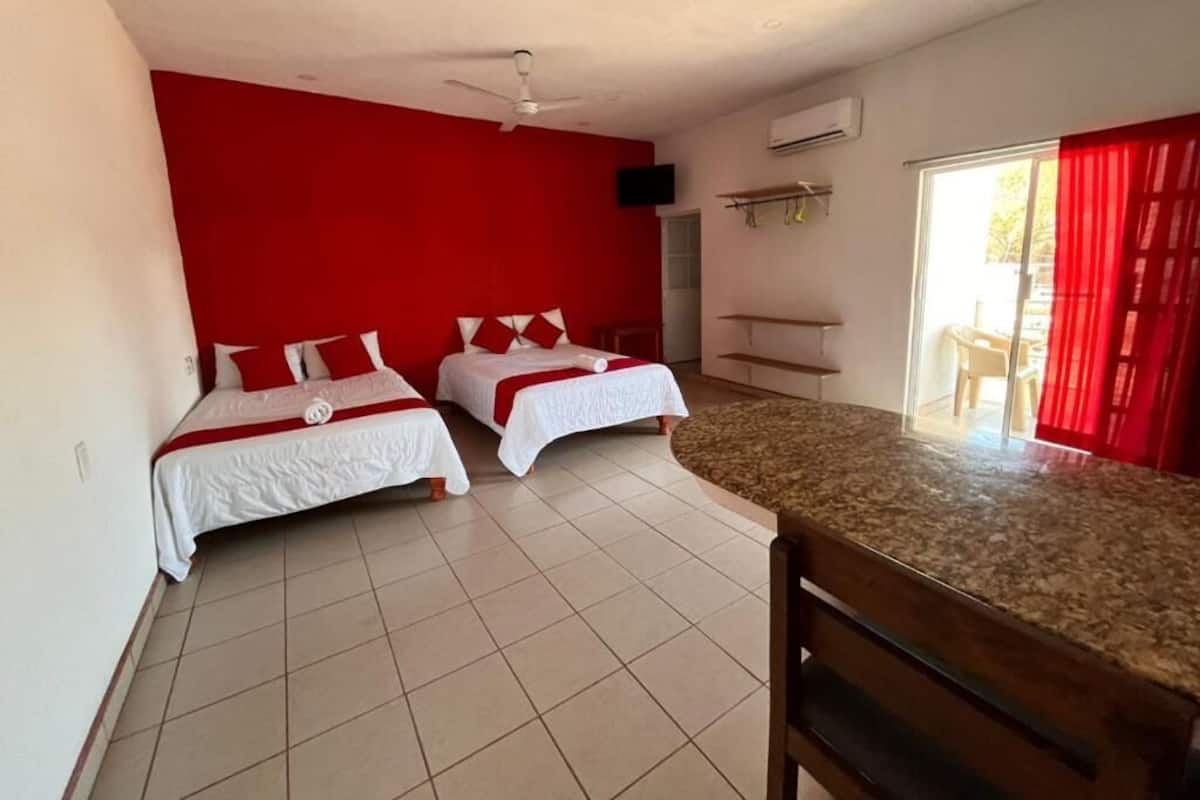 Bungalow, Mehrere Betten (1 Double Bed)