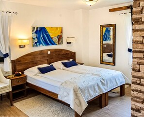 1 chambre, coffres-forts dans les chambres, Wi-Fi, draps fournis