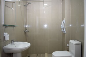 Bathroom - Best summer apartment (Golem)