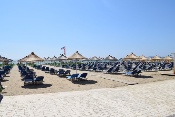 Exterior - Best summer apartment (Golem)