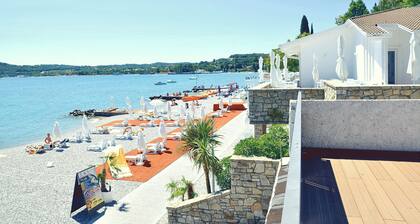 Lotus | Garda Bloom Holiday Apartments at Lake Garda