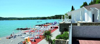 Garda Bloom | Attic - Lake Garda