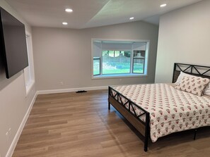 5 bedrooms, iron/ironing board, travel cot, free WiFi