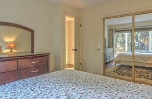 6 chambres, bureau, fer et planche à repasser, Wi-Fi