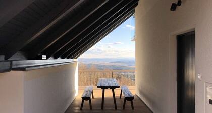 Elipa House, Apno - Krvavec Mountain