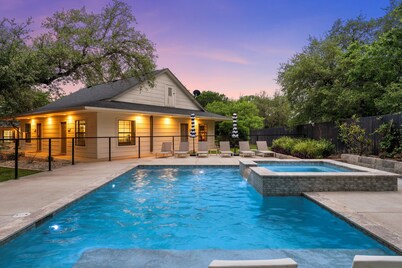 Secluded Poolside Getaway where Boutique Hotel Vibes meet Nature