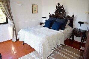 3 habitaciones y caja de seguridad en la habitación 