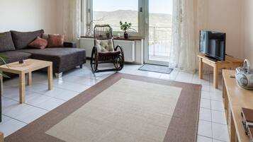 Fernseher, Stereoanlage