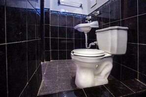 Standard Room, Multiple Beds | Bathroom | Shower, towels, soap
