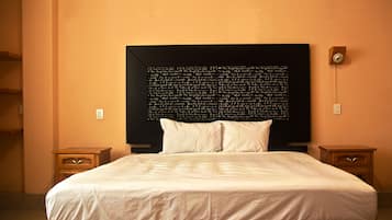 Superior Room | Iron/ironing board, free WiFi, bed sheets