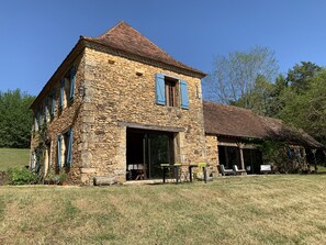 Exterior - Charming house with heated pool - PERIGORD NOIR (LE BUGUE)
