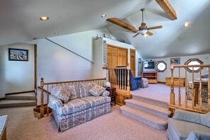 TV - Waterfront Home on Lake George w/ Boat Dock! (Queensbury)