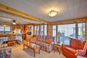 TV - Waterfront Home on Lake George w/ Boat Dock! (Queensbury)
