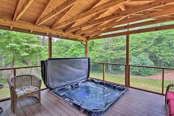 Bain à remous extérieur