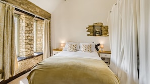 5 chambres, fer et planche à repasser, lit parapluie, Wi-Fi gratuit
