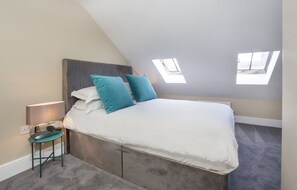 3 chambres, fer et planche à repasser, accès au Wi-Fi (inclus)