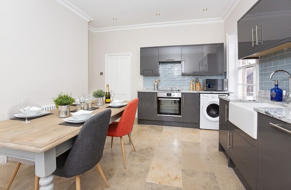 Fridge, microwave, oven, dishwasher