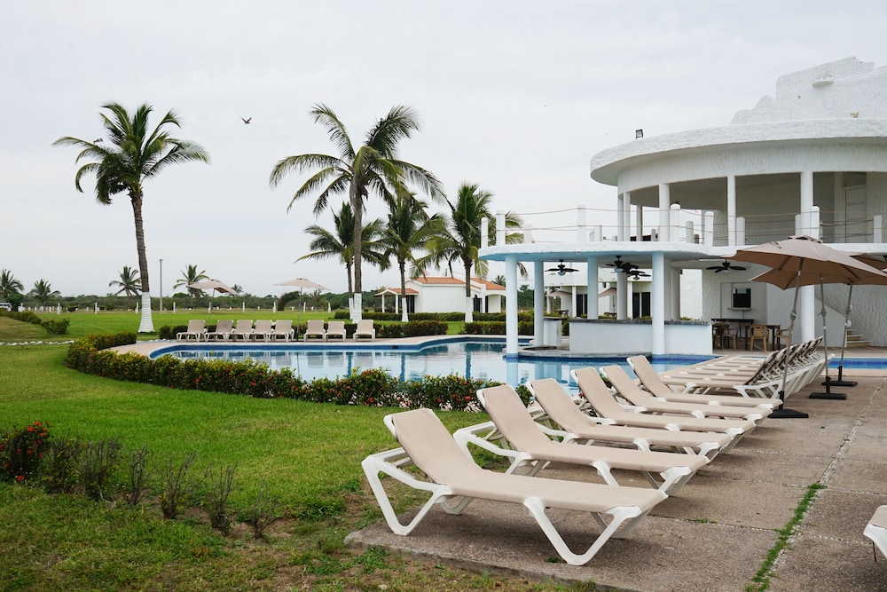 Color Marino Sea Side Hotel