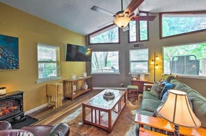 Smart-TV, Videospiele, Bücher, Musikbibliothek