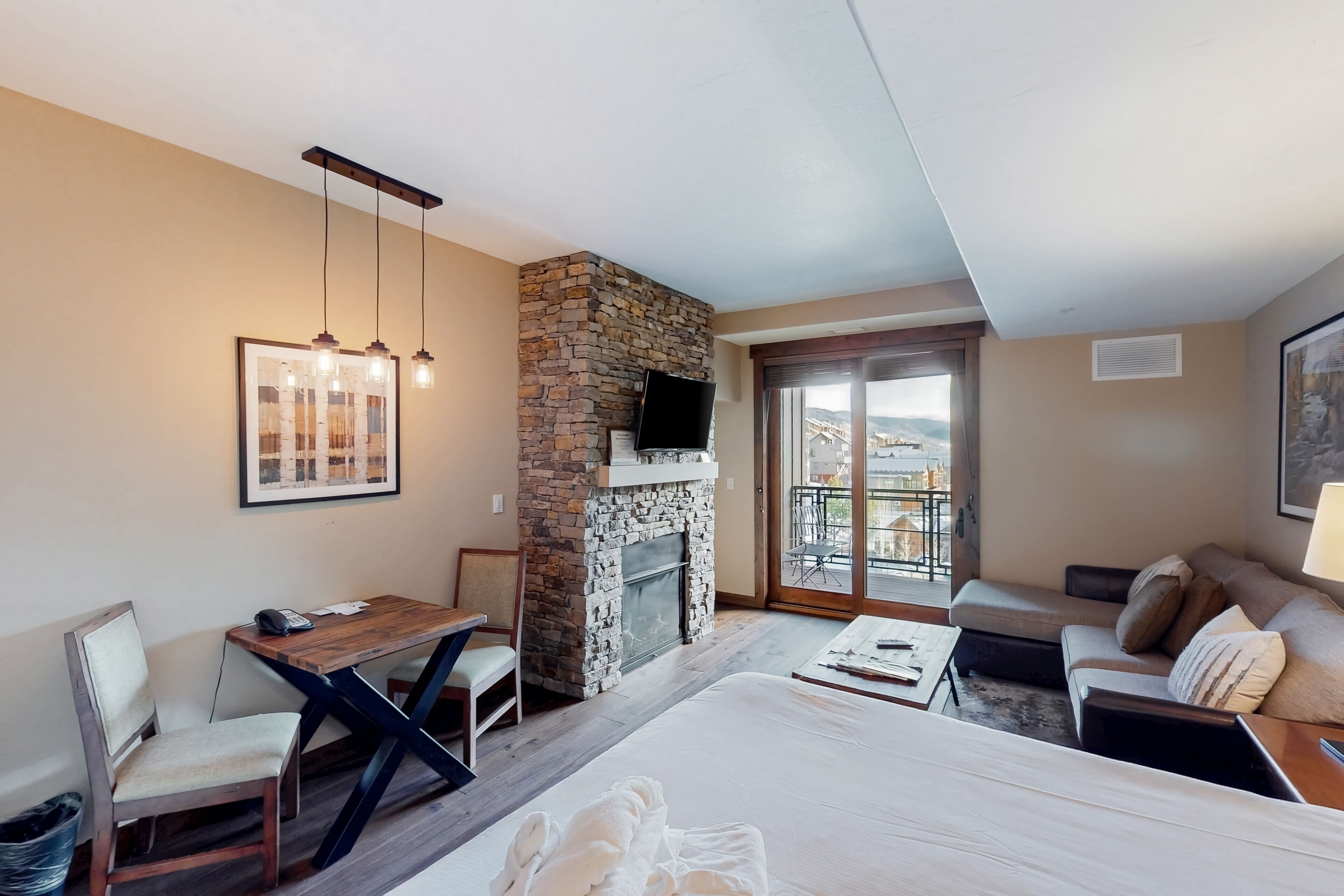 熨斗/熨衫板、上網、床單、方便輪椅出入