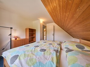 3 habitaciones, escritorio y internet 