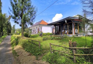 View from property - Elen Homestay by ABM (Ngadisari)