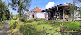 Elen Homestay by ABM