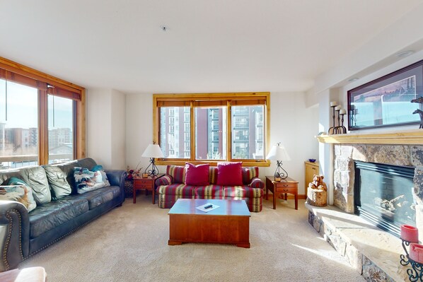 TV, fireplace, DVD player