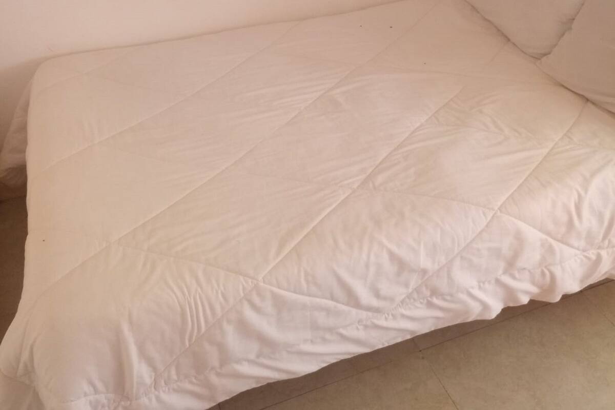 Quarto casal | Escrivaninha