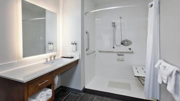 Studio Suite, 1 King Bed, Accessible (Communications, Mobility) | Bathroom | Free toiletries, towels