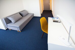 32–tuumainen taulutelevisio, jossa digitaalikanavat