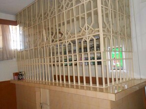 Bar (on property) - Sixty Two Paradise Hotel (Nanyuki)