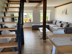 Fernseher, Kamin