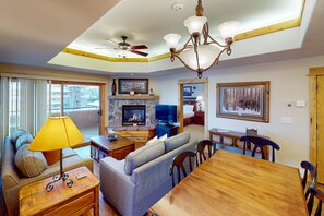 TV, fireplace, DVD player