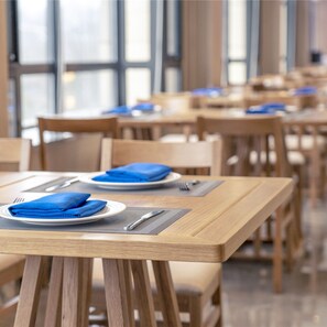 Restaurant - Shundi SHY Hotel Jinshan Lake Zhenjiang (Zhenjiang)