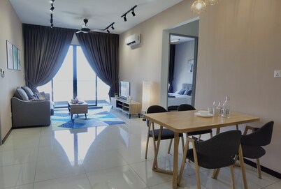 Luminari Suite by Homez Suite