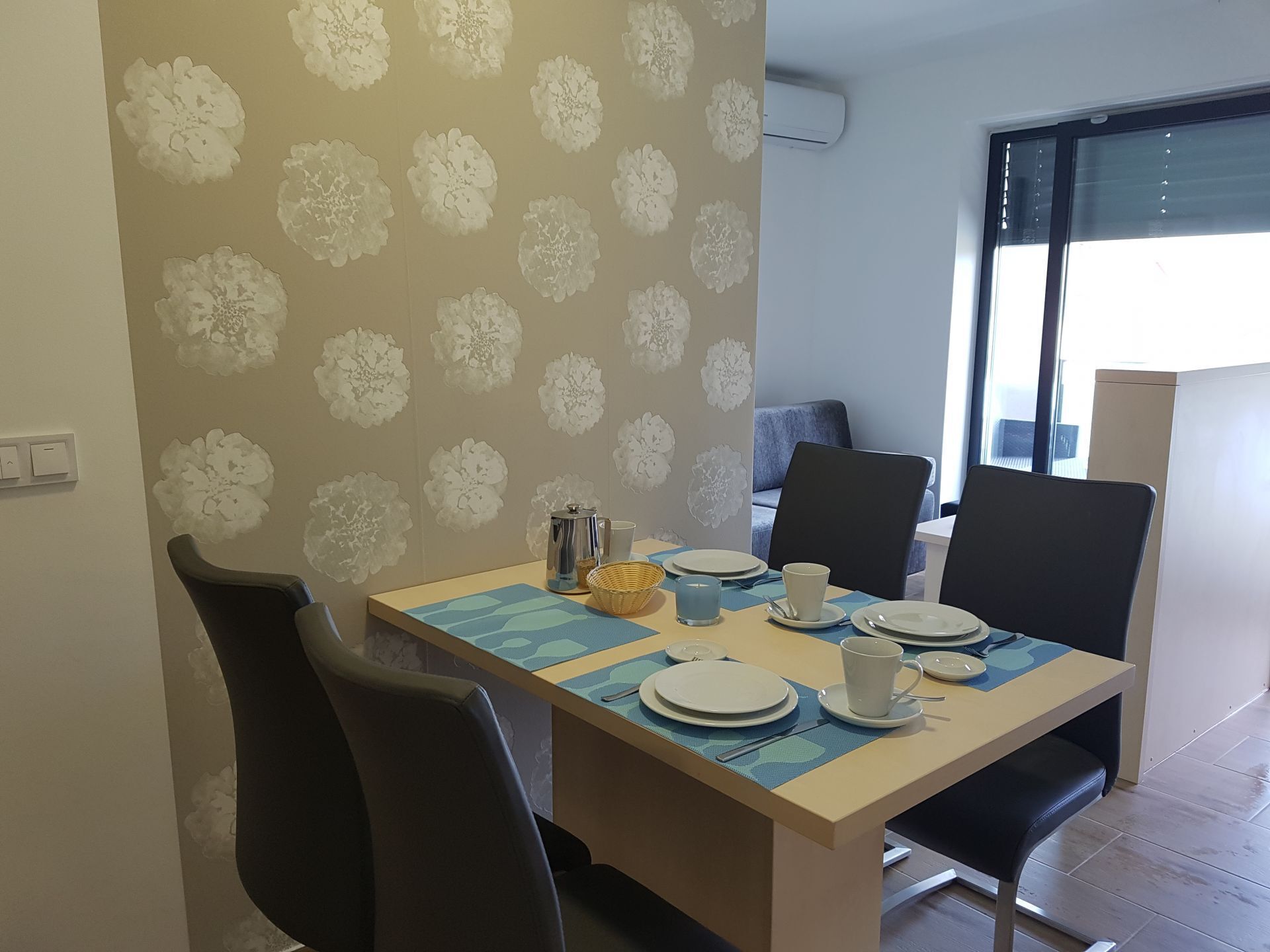 Apartmaji Banonia Stork Flight