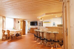 Garden views  - Hotel Cuntera (Medel)