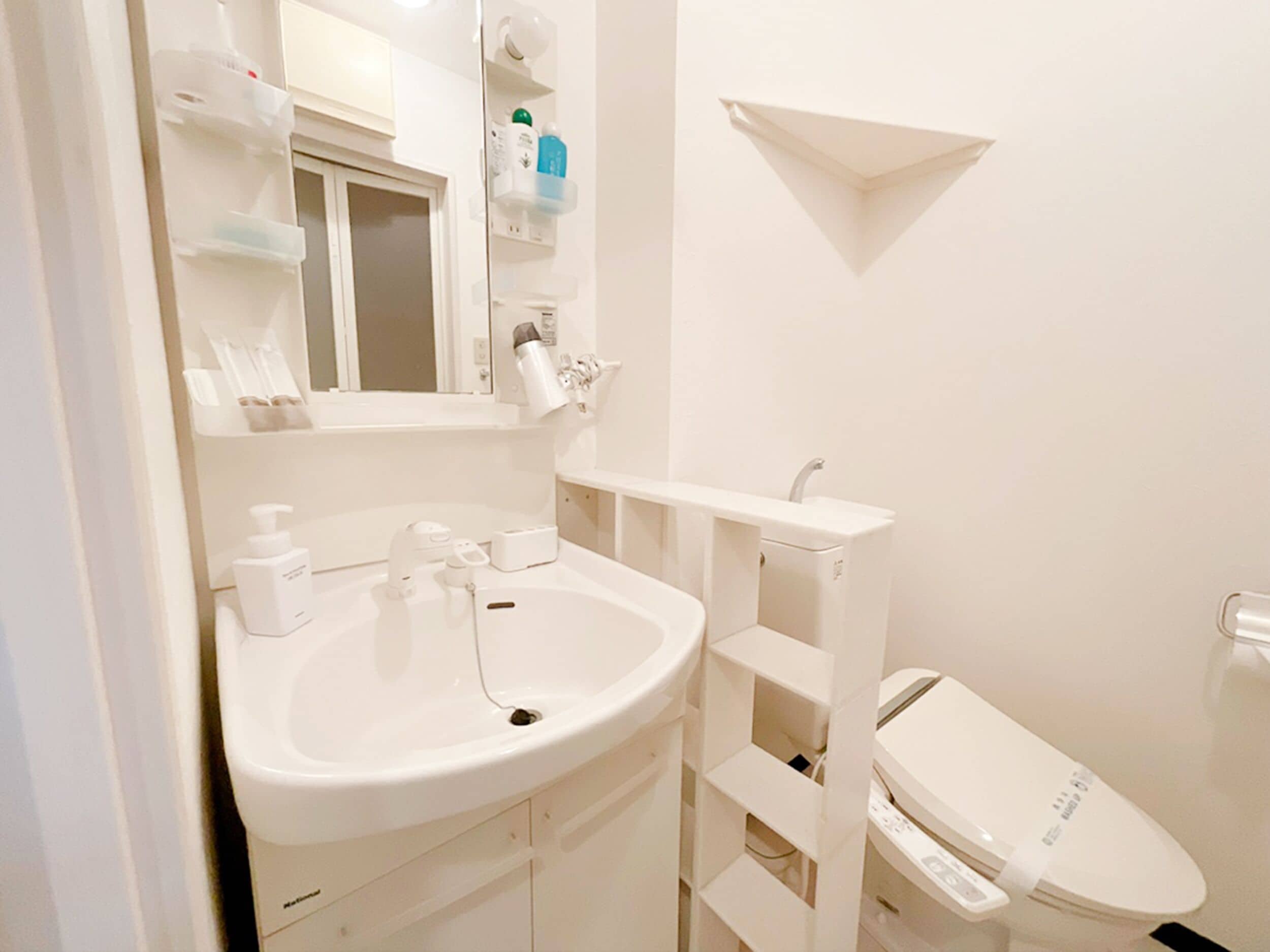 Studio with Balcony 304, Non Smoking | Bathroom | Separate tub and shower, deep soaking tub, free toiletries, hair dryer