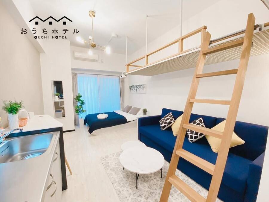 Studio with Balcony 601 | Desk, iron/ironing board, WiFi (free), bed sheets