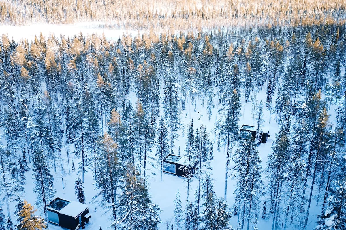 glass cabin | lake view